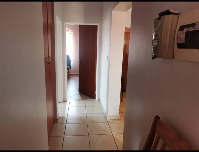2 BEDROOM SECTIONAL TITLE FOR SALE IN SONNEVELD